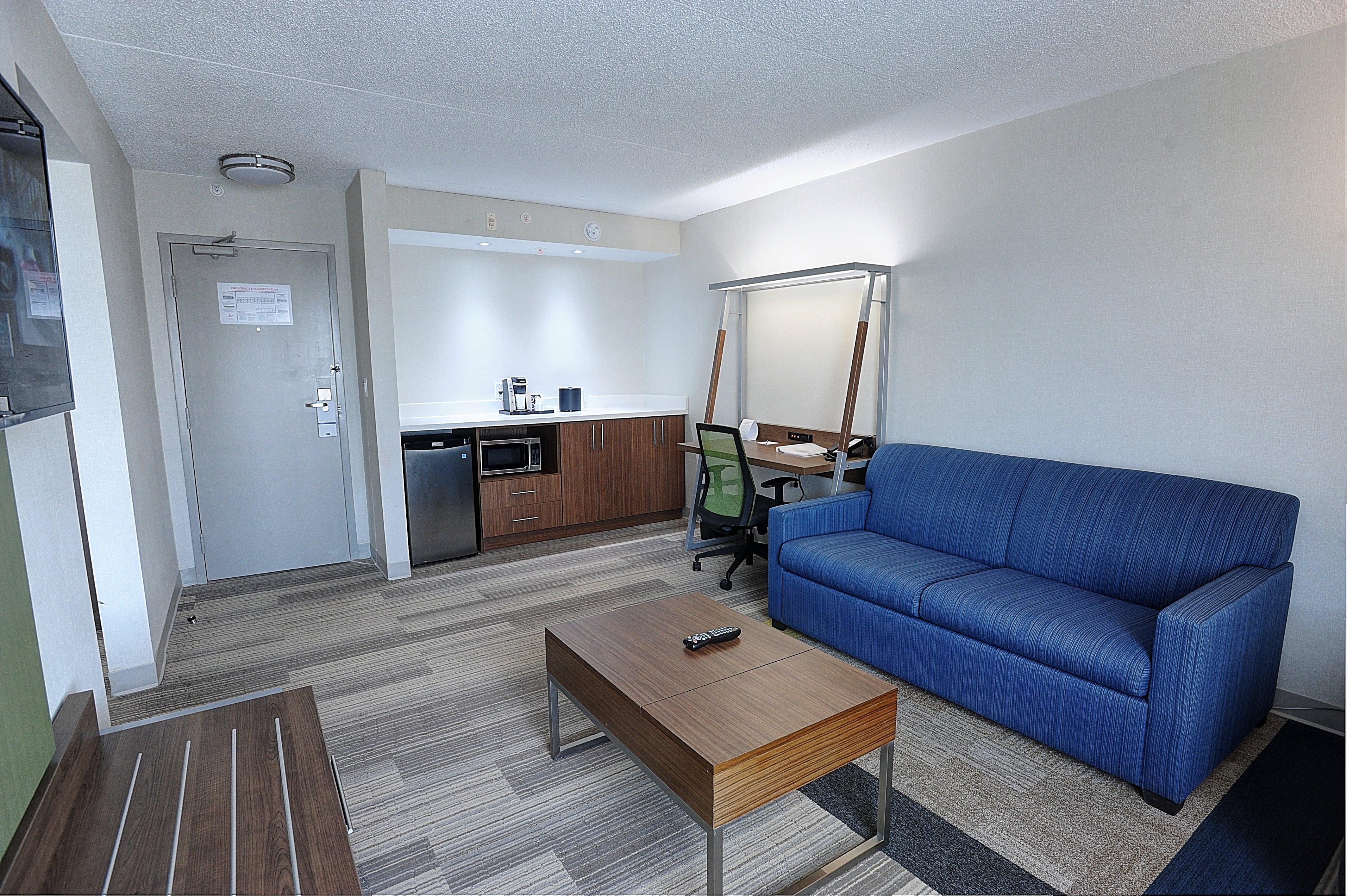 Holiday Inn Express & Suites Toronto Airport West By Ihg Mississauga Exterior foto