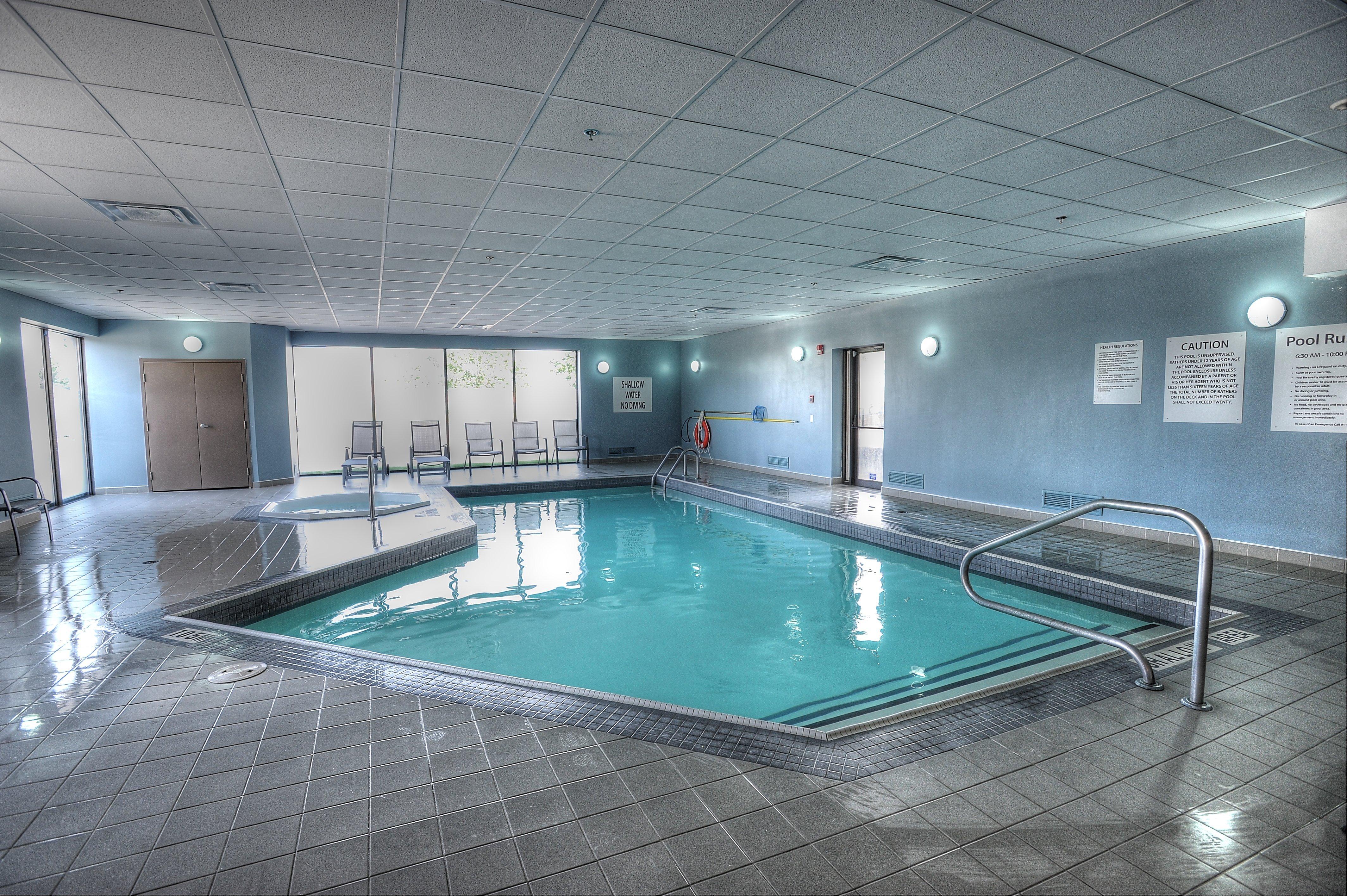 Holiday Inn Express & Suites Toronto Airport West By Ihg Mississauga Exterior foto